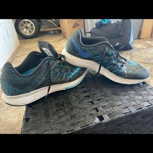 Mens Nike running shoes size 9.5